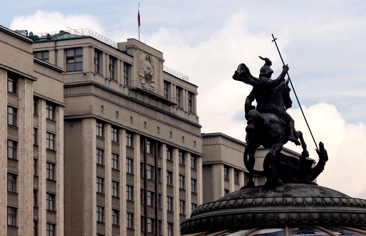 В Госдуме объяснили, что ждет Зеленского при покушении на мировых лидеров 9 мая
