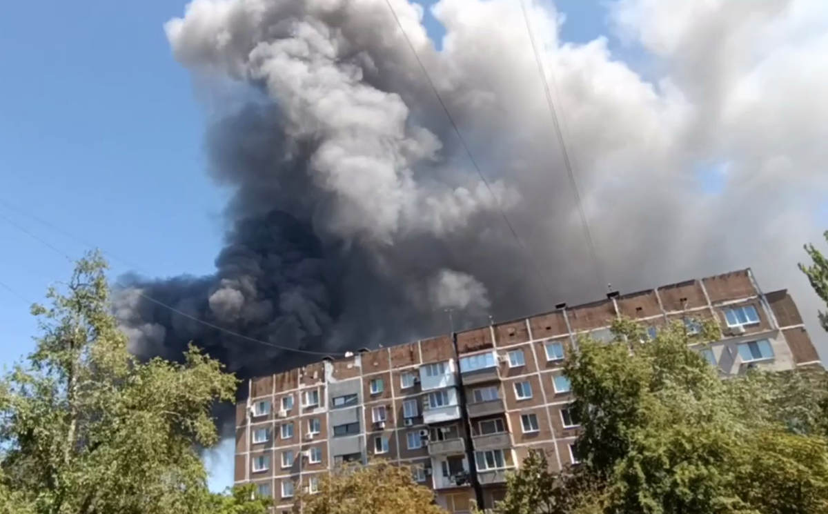 ВСУ нанесли удары по Донецку, пострадало семь человек