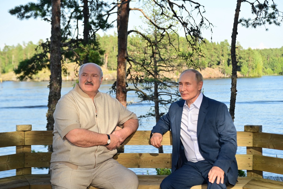 В Кремле назвали тему беседы Путина и Лукашенко
