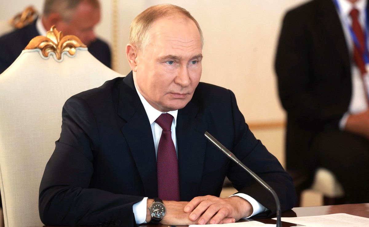Антонов: Путин принял решение об ответе на вторжение ВСУ в Курскую область