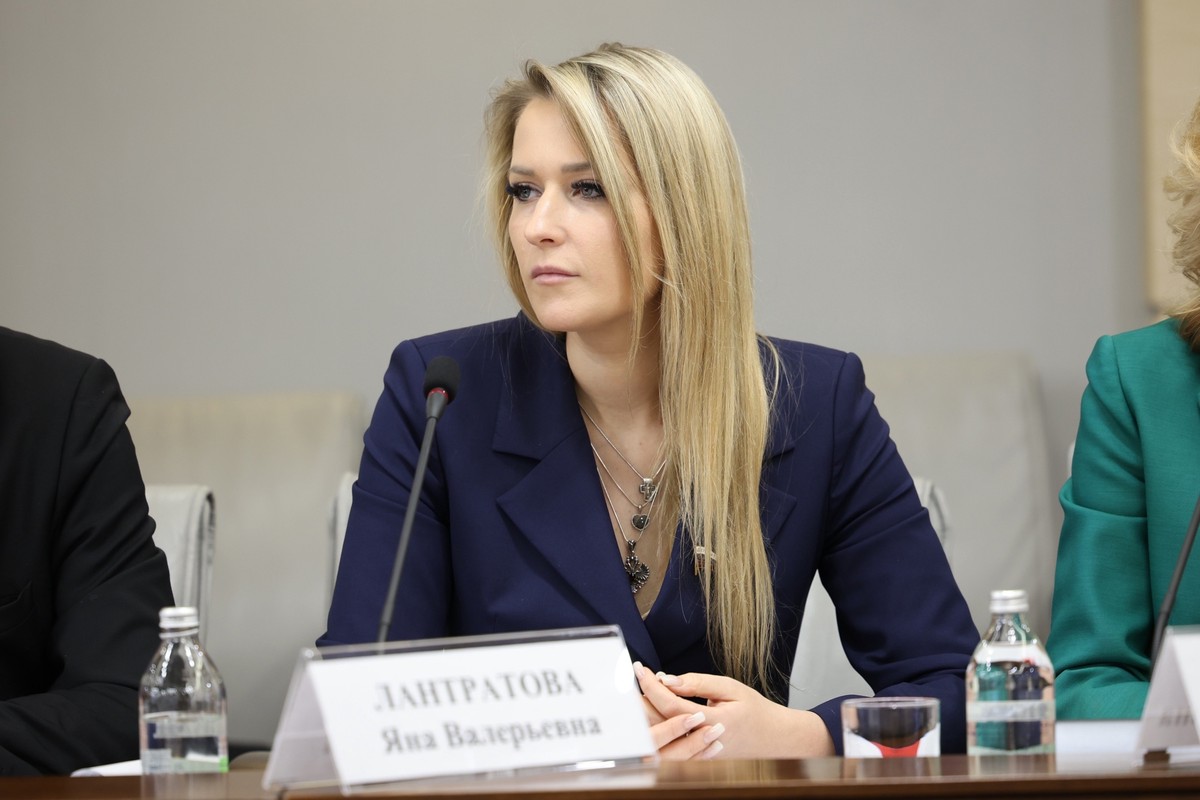 Лантратова договорилась о возвращении всех курян с Украины