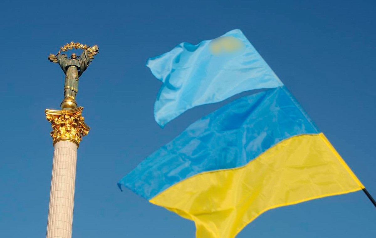 Силовики перекрыли Банковую в Киеве после обвинений Ермаку