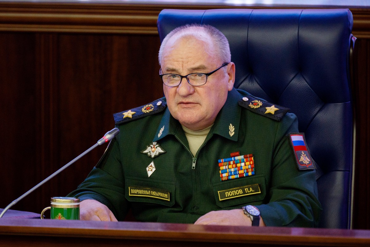 Бывшему замглавы Минобороны Попову грозит до 10 лет тюрьмы за мошенничество