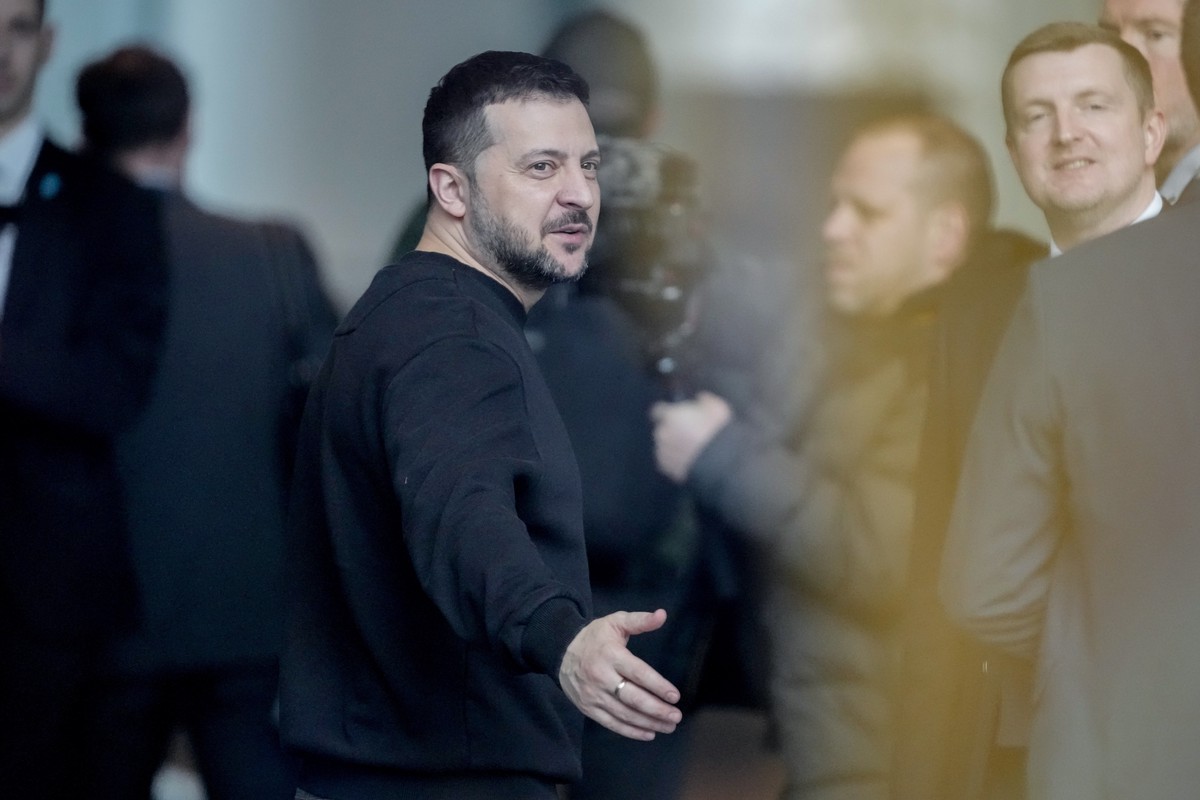 Песков прокомментировал слова Зеленского о принуждении России к миру