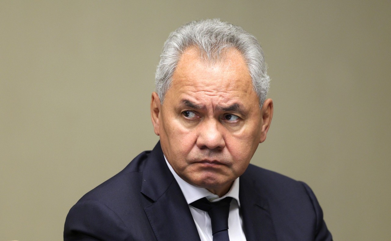 Шойгу обсудил с представителем Омана ситуацию на Ближнем Востоке