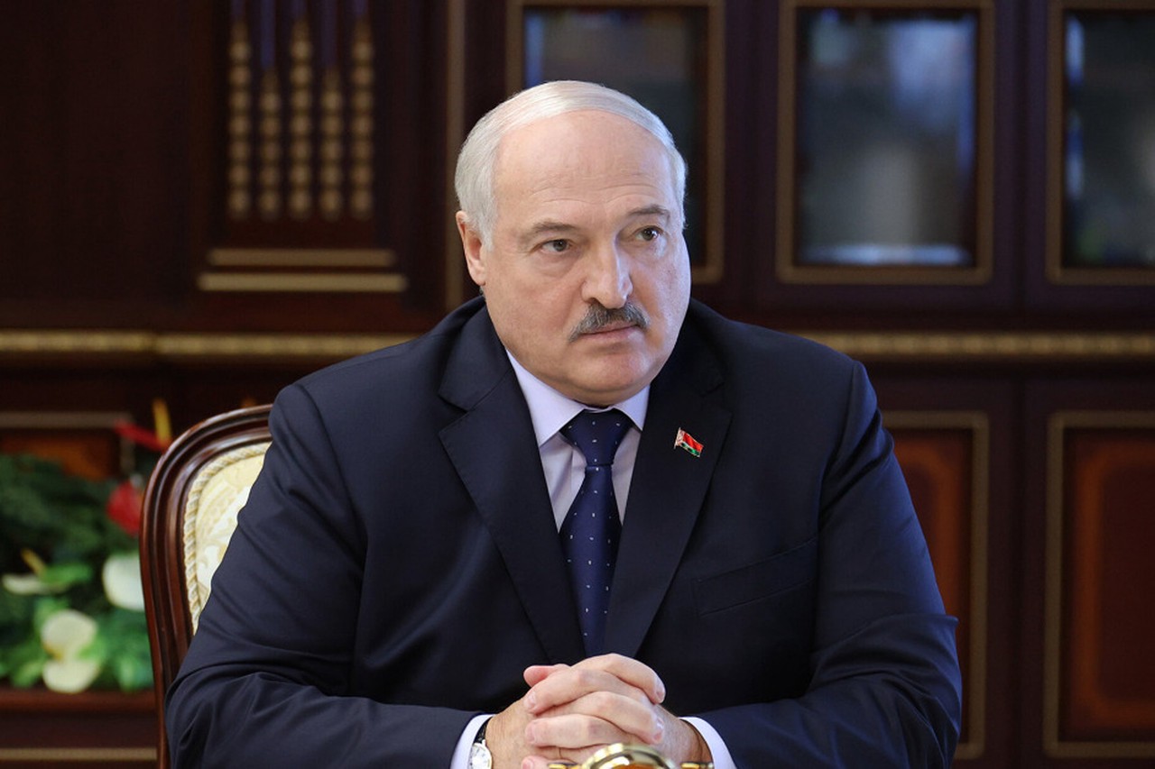 Лукашенко заявил, что РФ не собирается через Белоруссию нападать на Польшу, Прибалтику и Украину
