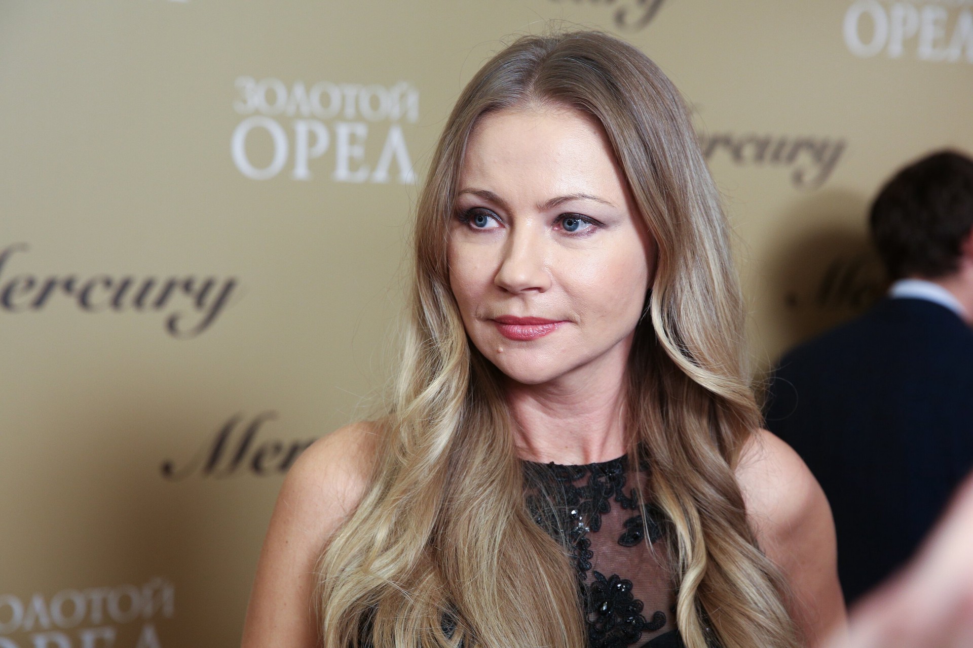 Режиссер Сахаров поддержал экс-супруга Марии Мироновой