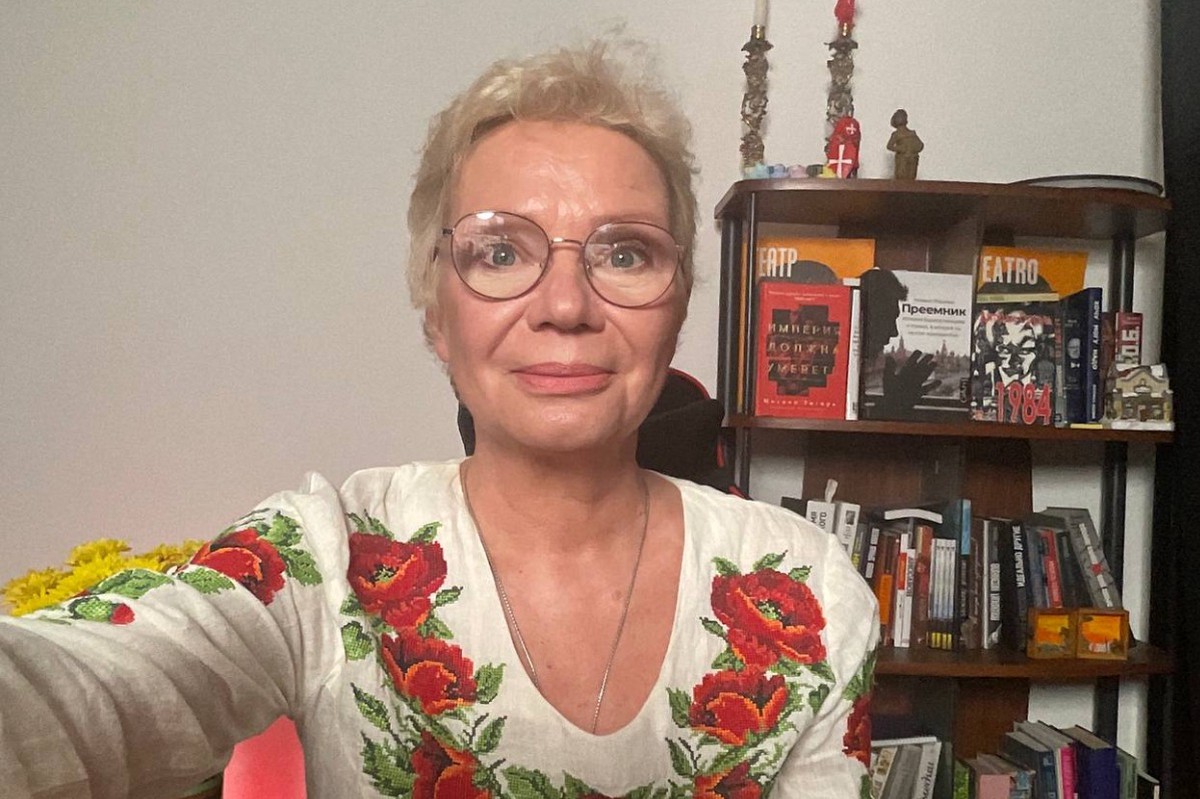 Учит школу: зачем иноагенты тянутся к нашим детям