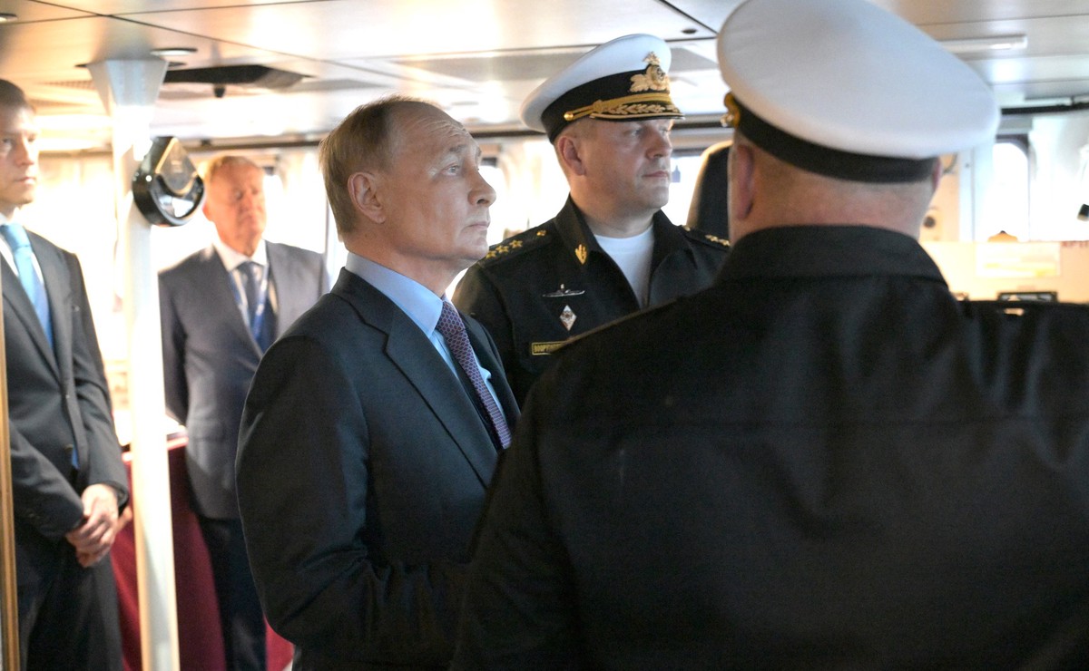 Путин раскрыл, какую роль ВМФ играет в решении задач СВО