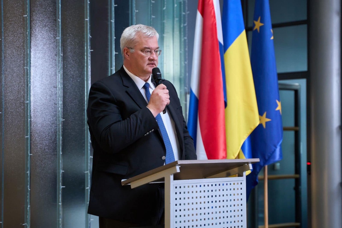 Глава МИД Украины утверждает, что Киев хочет закончить конфликт в 2025 году