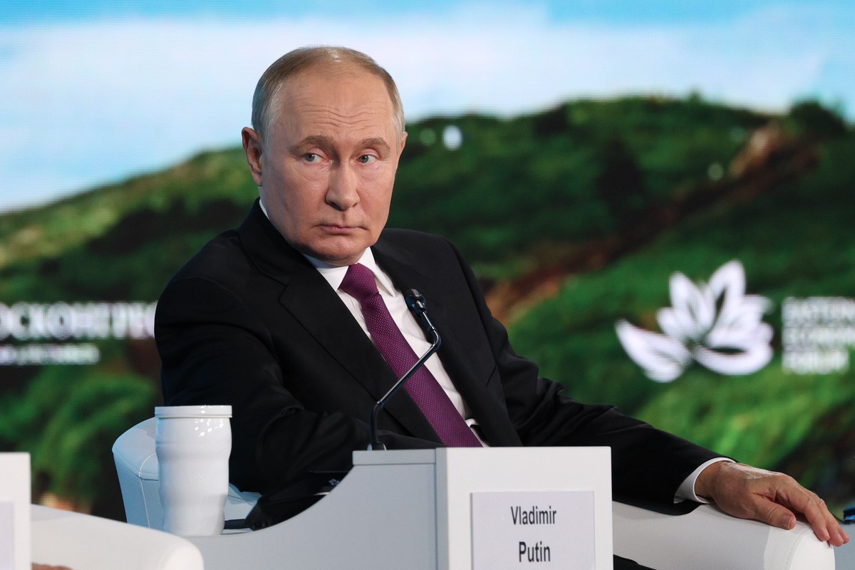 DikGAZETE: Западным лидерам пора сесть за стол переговоров с Путиным