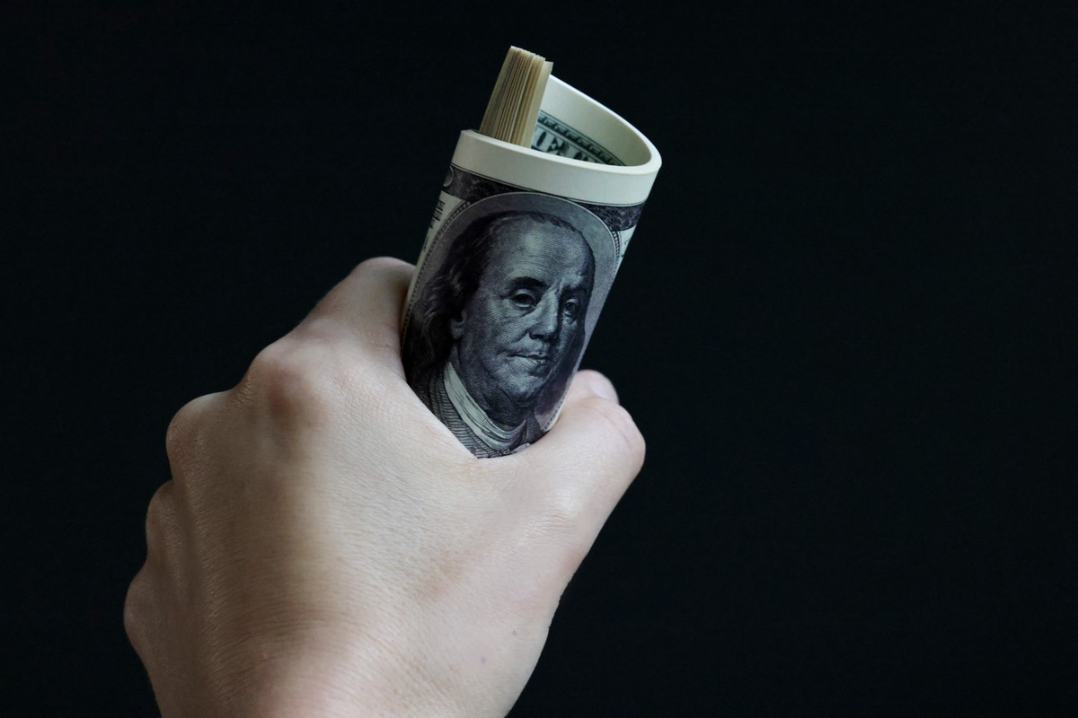 Доход конём: почему пора прикрыть заработки уехавшим клеветникам