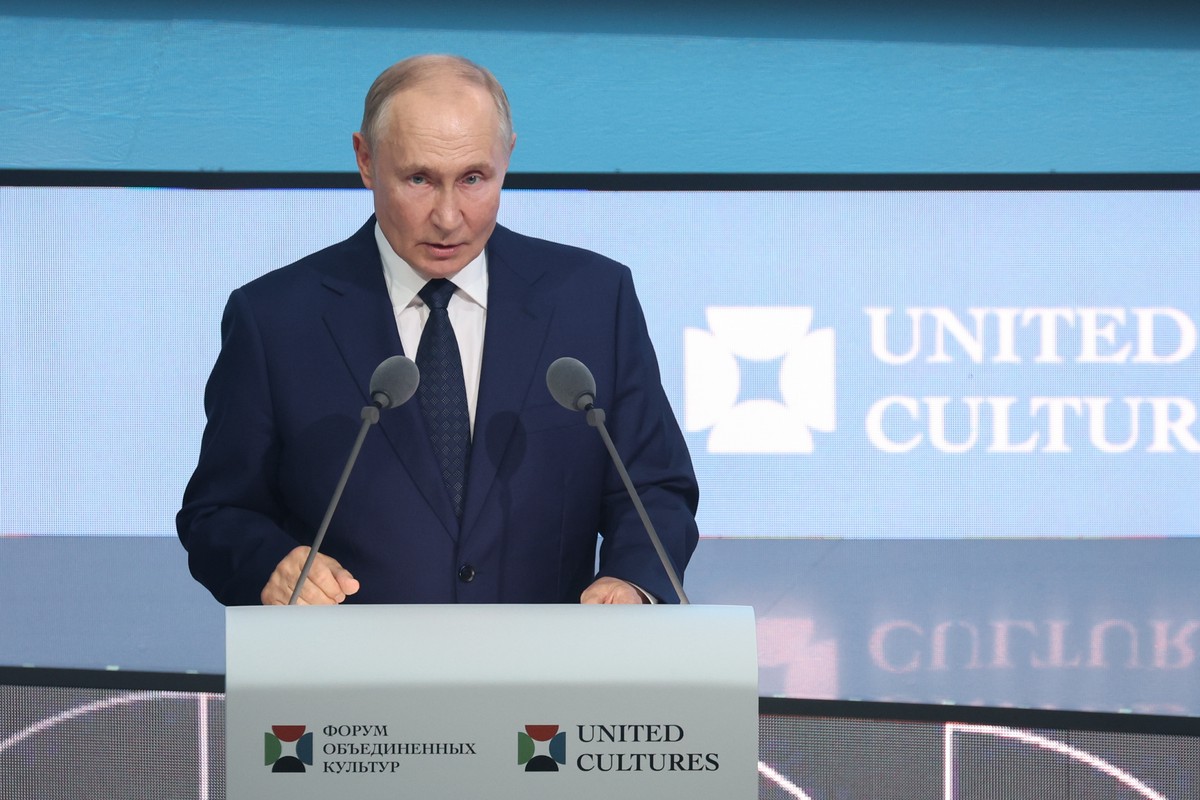 Путин: Форум объединённых культур отражает право людей на самобытность