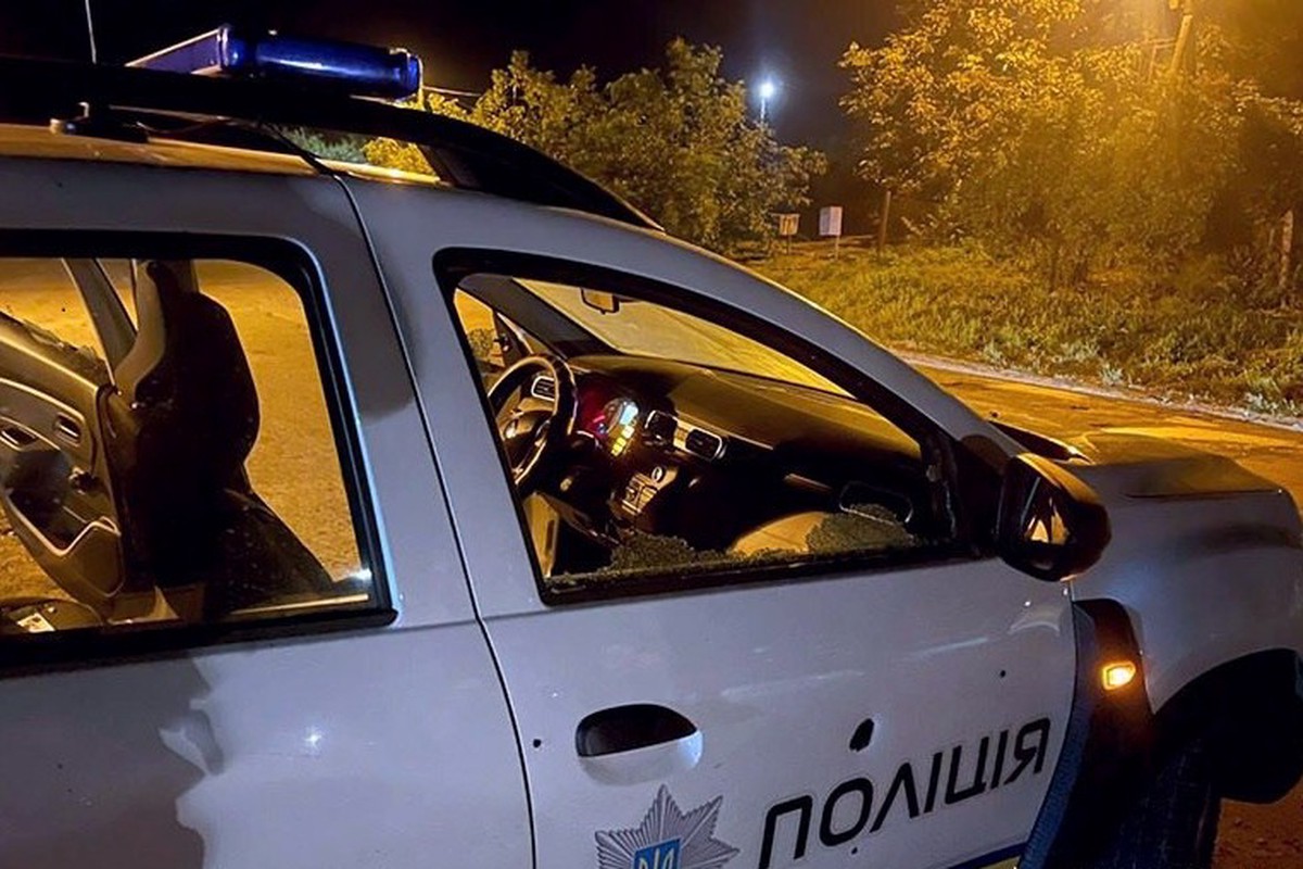 СМИ: На Украине мужчина встретил военкомов с ружьём в руках