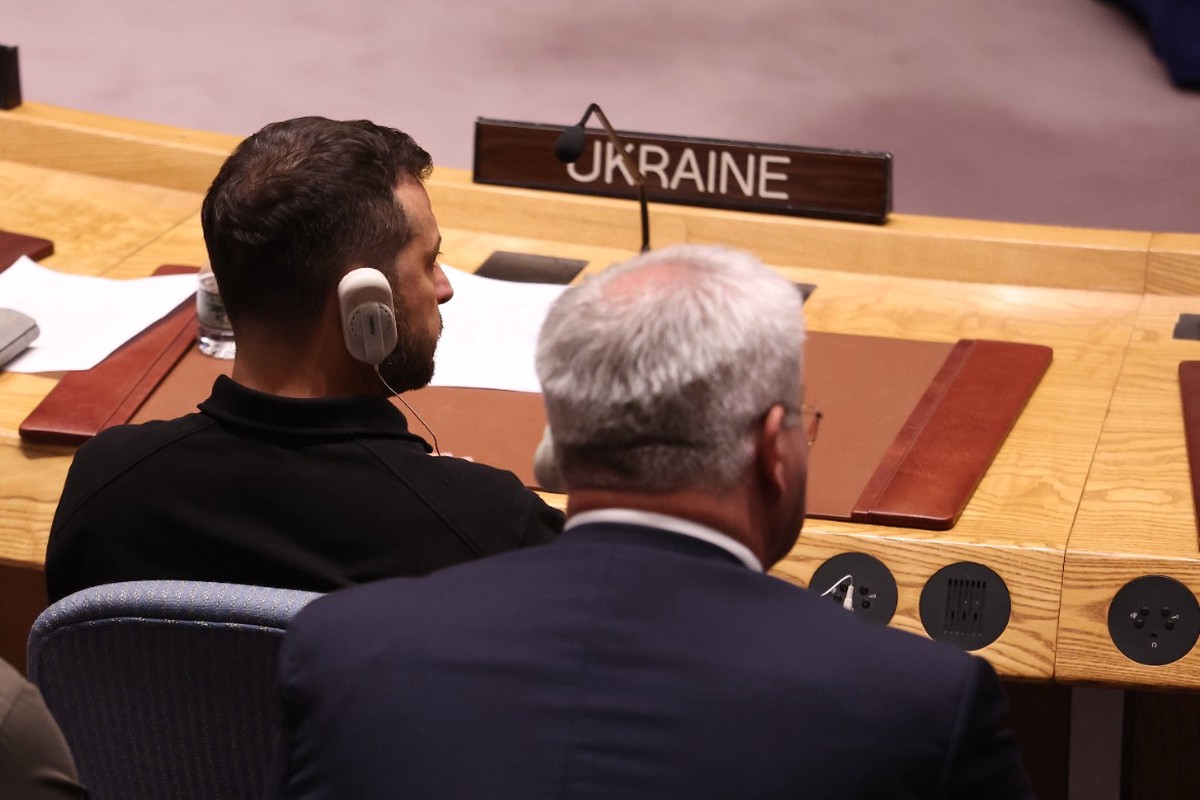 Ветеран ВМФ США Пособец: Владимир Зеленский знает, что всё кончено