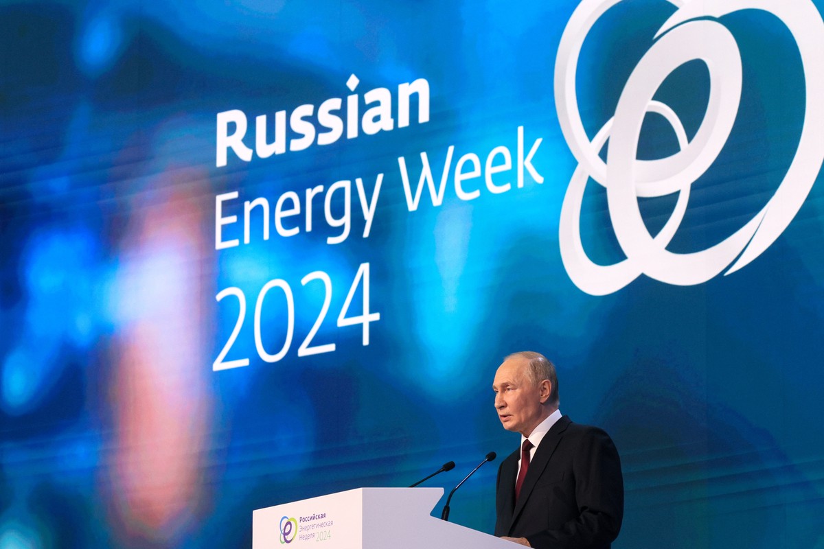 Путин: Запад перекрывает доступ к ТЭК, так как не справляется с конкуренцией