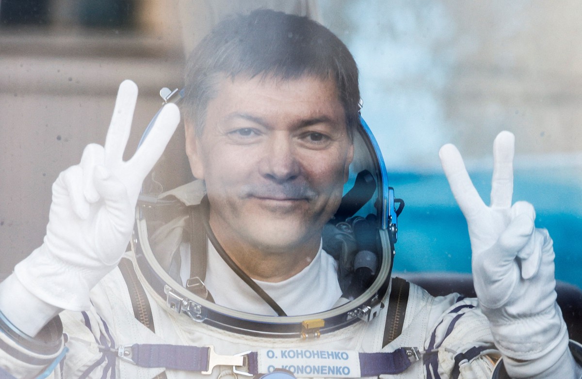 Космонавт Кононенко: В скафандре есть устройство для чихания