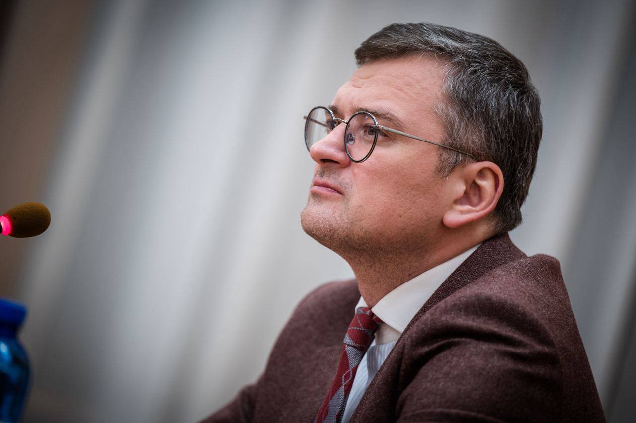 Экс-глава МИД Украины Кулеба: Остановить конфликт сейчас совершенно невозможно