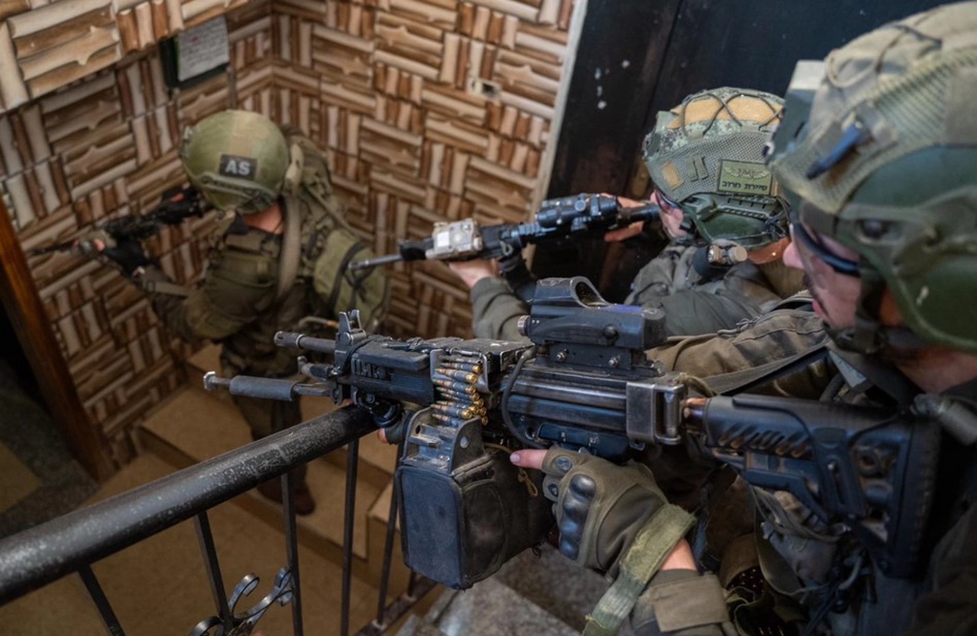 Личный секретарь и племянник главы «Хезболлы» убит в Бейруте