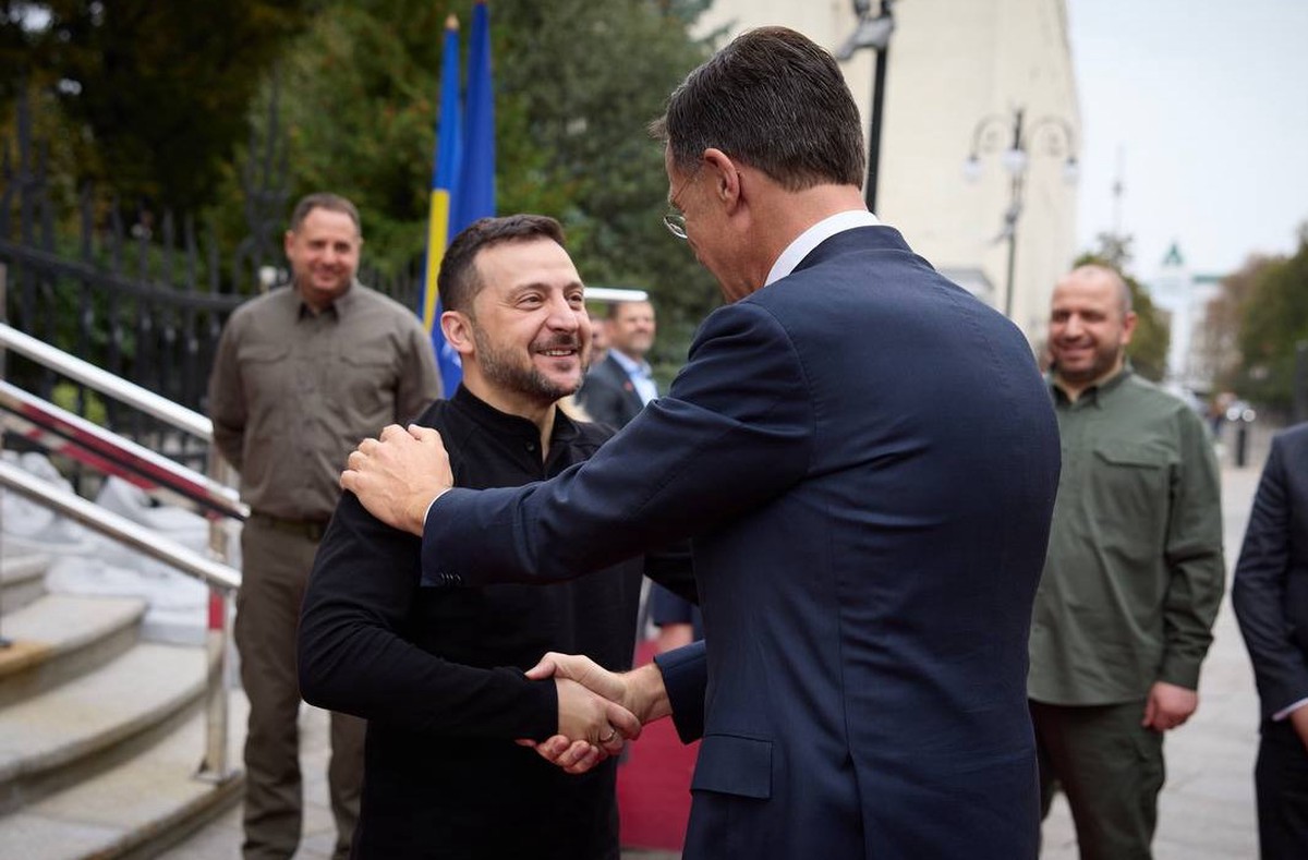 Генсек НАТО Рютте третий раз за месяц встретится с Зеленским