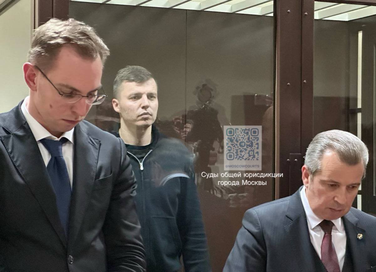Артёма Чекалина отправили под домашний арест