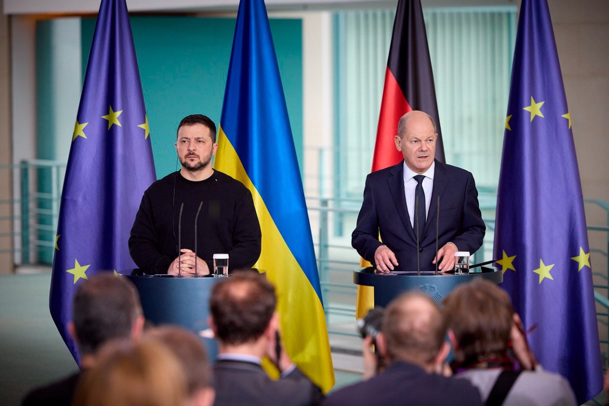Политолог объяснил отказ Шольца на запрос Зеленского по вступлению Украины в НАТО