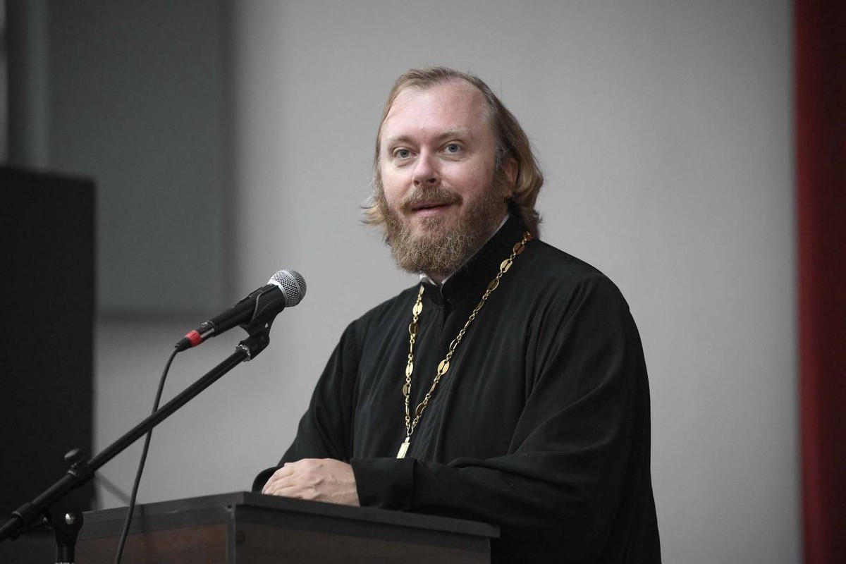 Священник РПЦ Лукьянов назвал провокацией идею о введении налога на бездетность 
