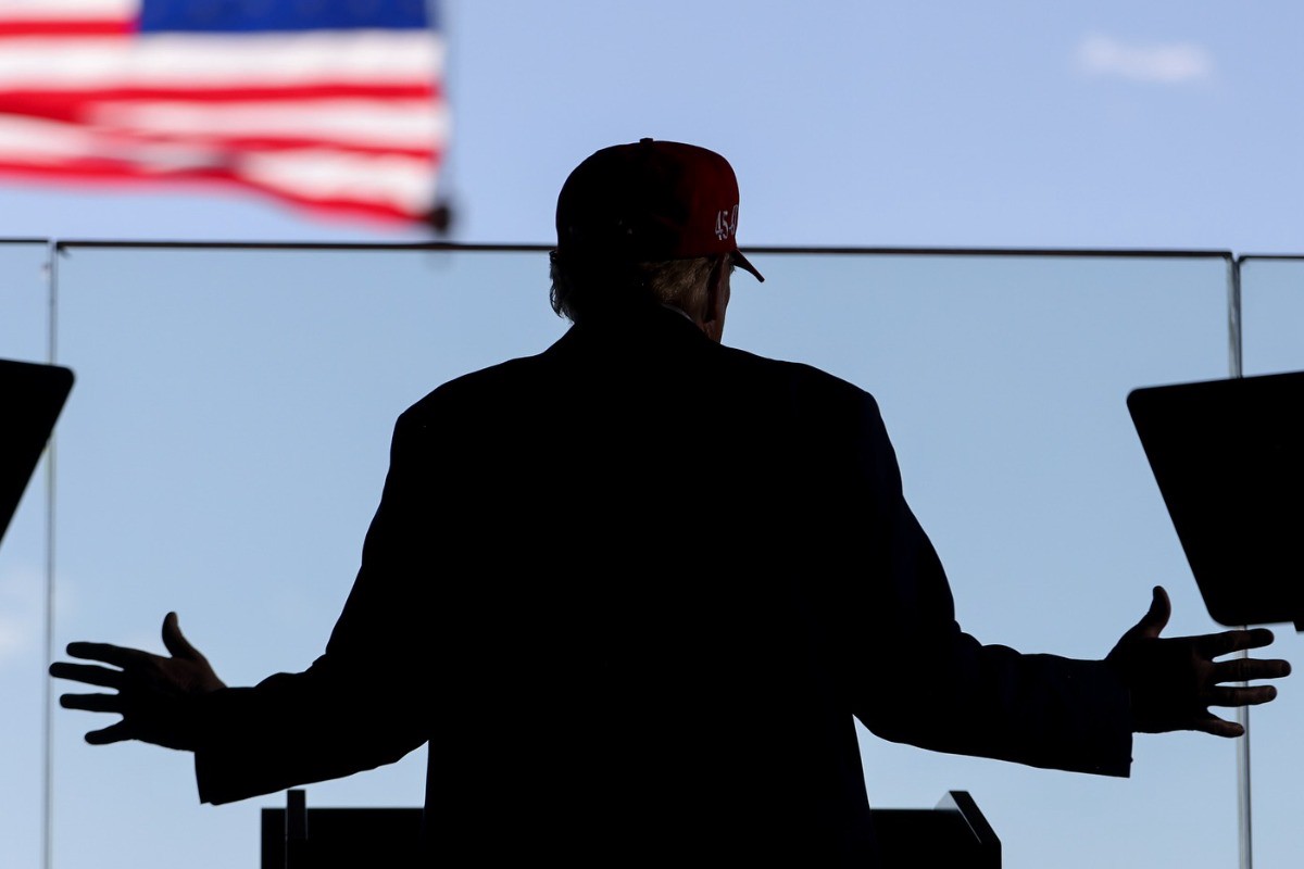 WSJ: Трамп заявил, что грозил Путину атаковать Москву из-за преследования Украины