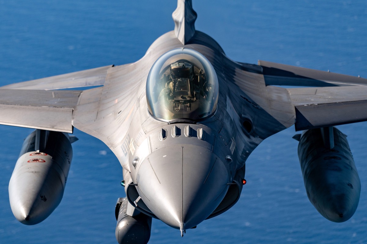MWM: Украинские F-16 оказались бесполезны против России