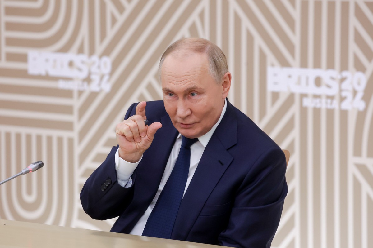 Путин: Победить Россию на поле боя невозможно