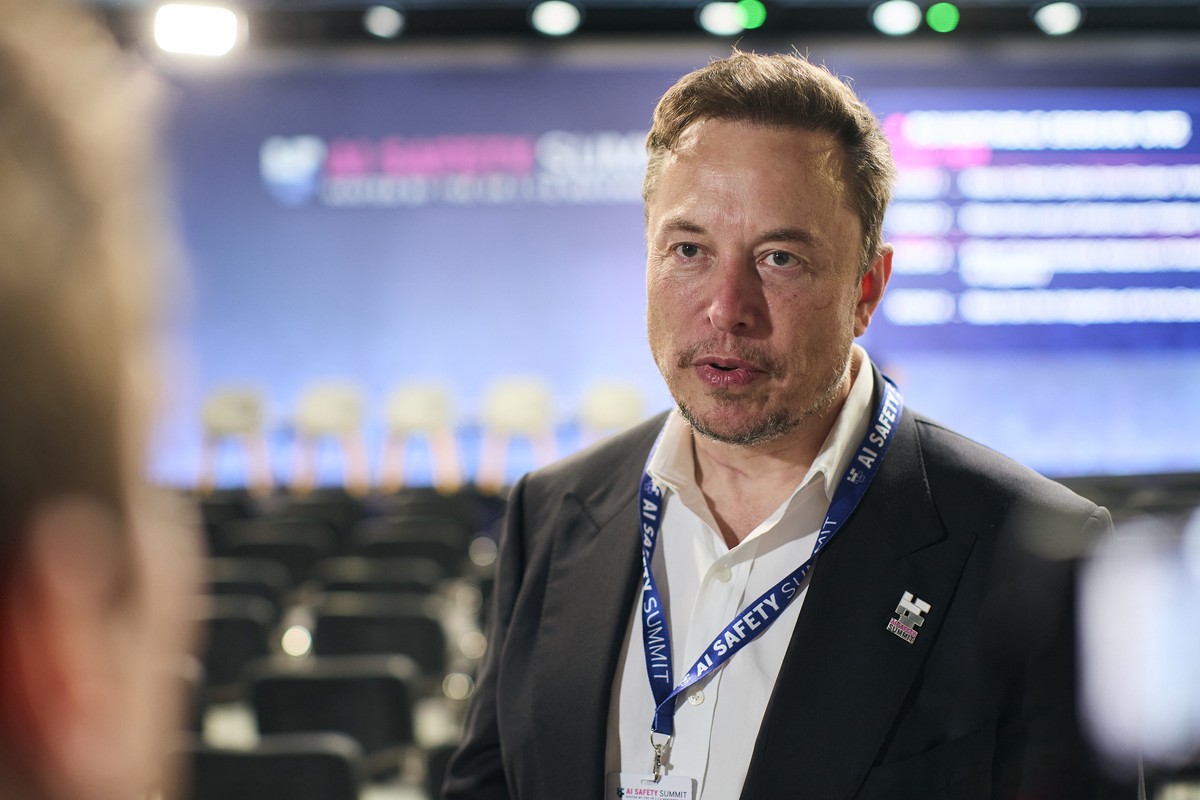 FT: Маск ищет способ отправить в отставку премьера Великобритании Стармера
