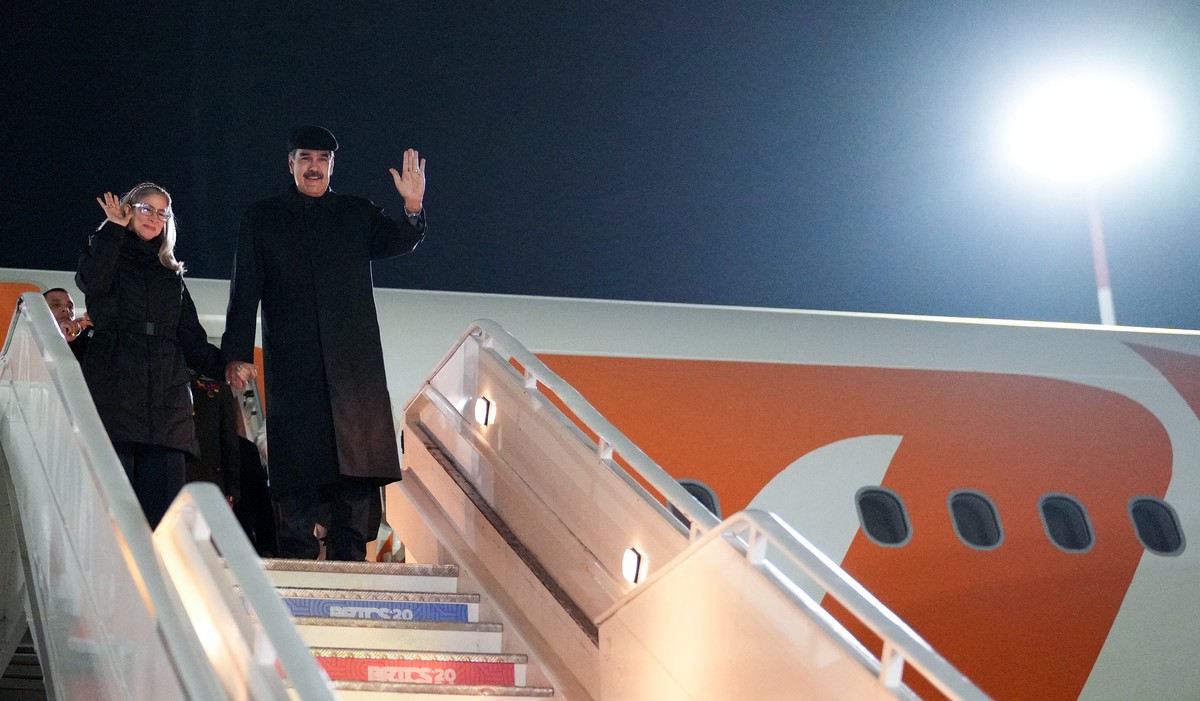 Трамп: Мадуро на американские деньги купит себе самолёт получше