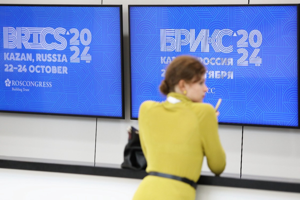 Рябков: В БРИКС продолжат консультации по подготовке списка стран-партнёров