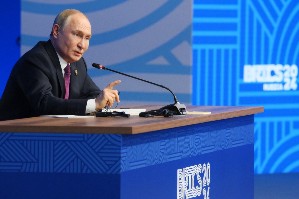 Путин: Россия готова рассмотреть любые мирные договорённости по Украине