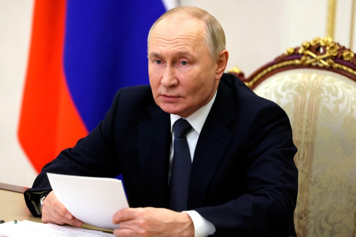 Песков: Инициатива Путина о перемирии к юбилею Победы актуальна