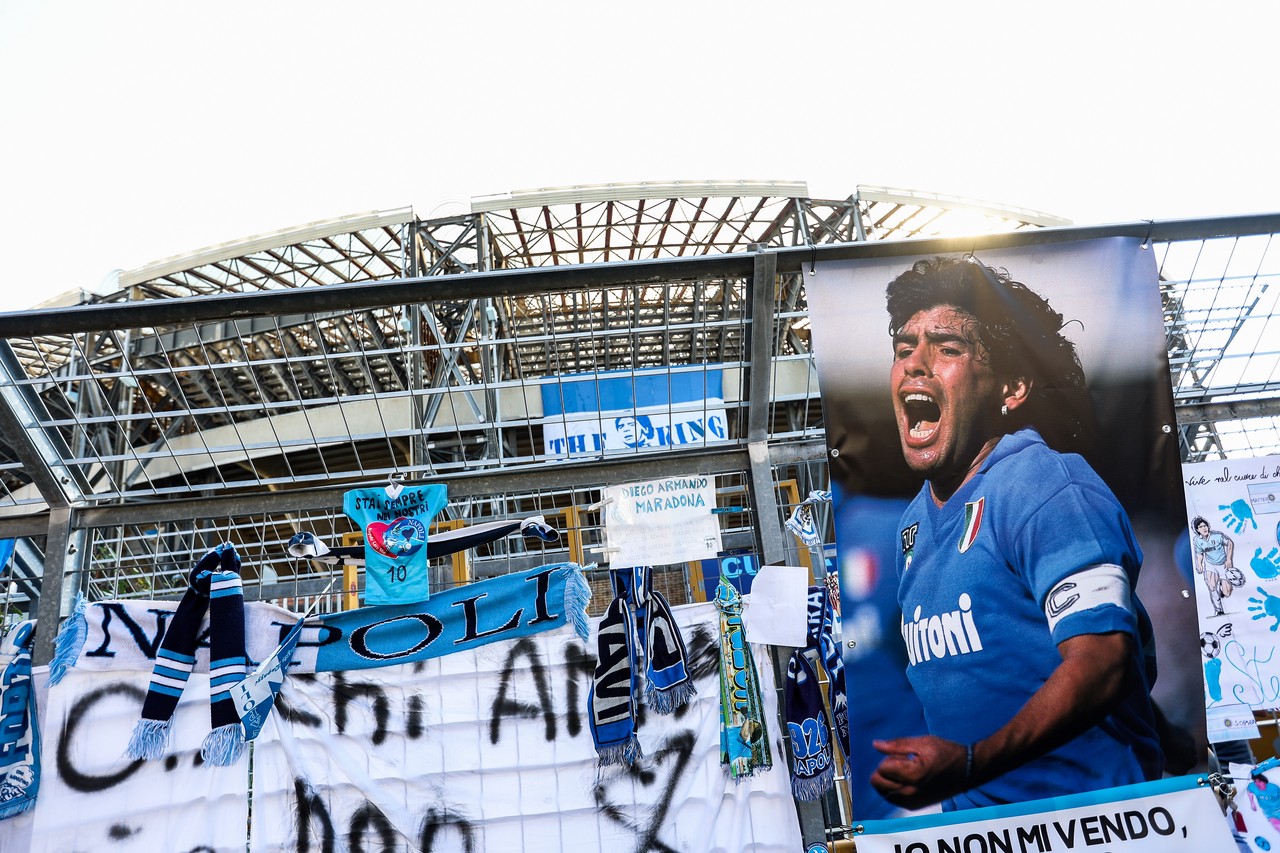 Останки Марадоны перевезут в мавзолей в Буэнос-Айресе