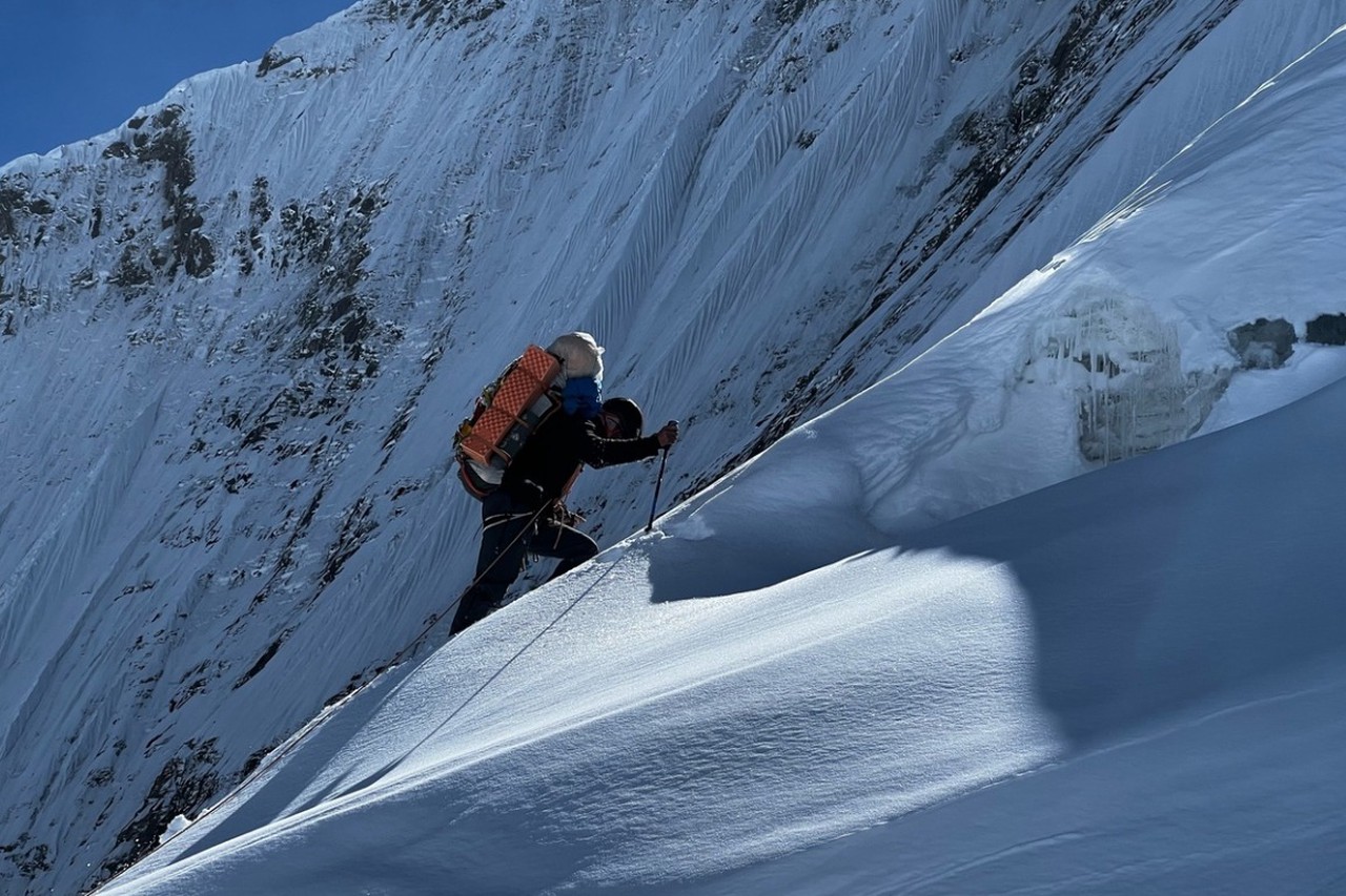 Лавина накрыла туристов в «пристанище духов»: чем закончилась еще одна трагедия на «проклятой» горе Мунку-Сардык