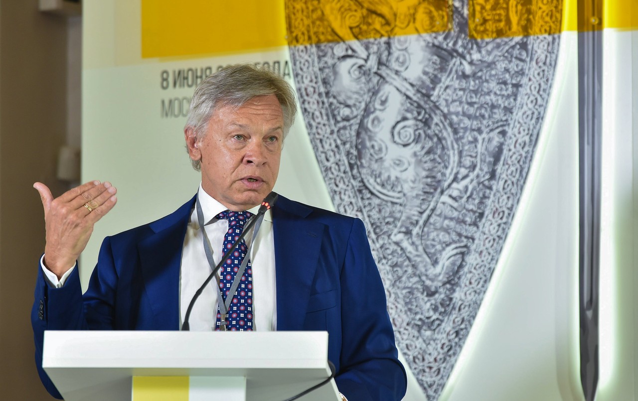 Сенатор Пушков: Британия и Франция стремятся сорвать мирное урегулирование на Украине