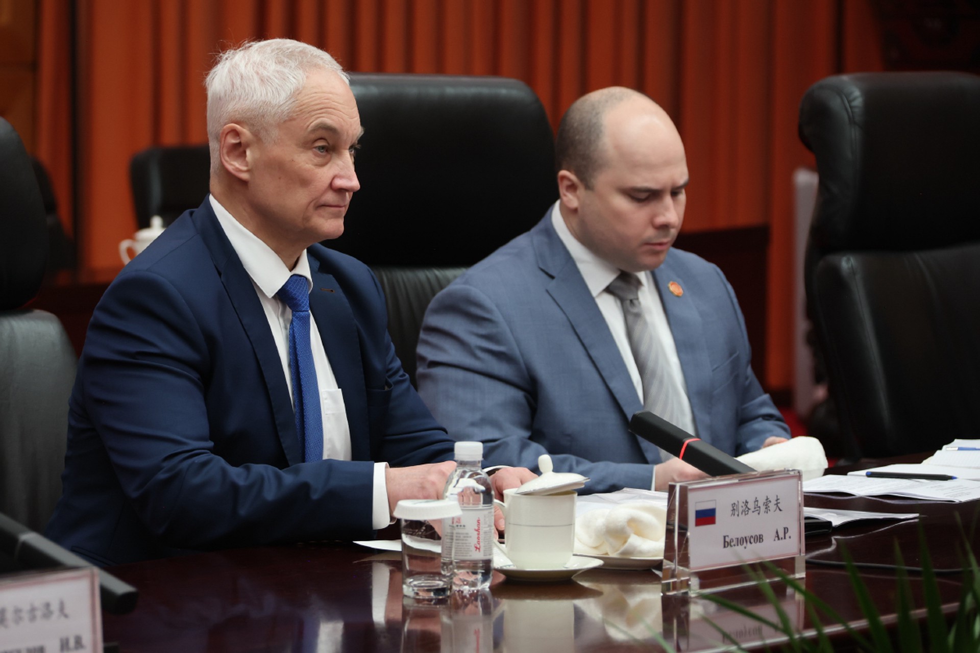 Министр обороны предупредил о планах НАТО против России