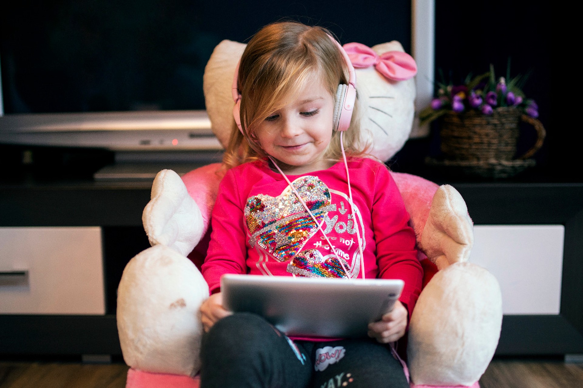 Стало известно, каким детям может грозить игромания