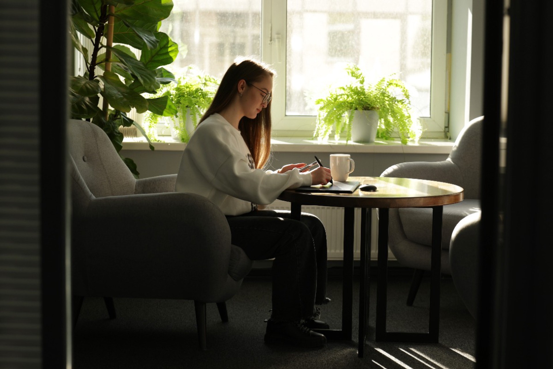 Избыток растений в офисе ведет к росту стресса