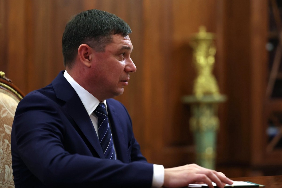 Политолог объяснила перестановки губернаторов в России