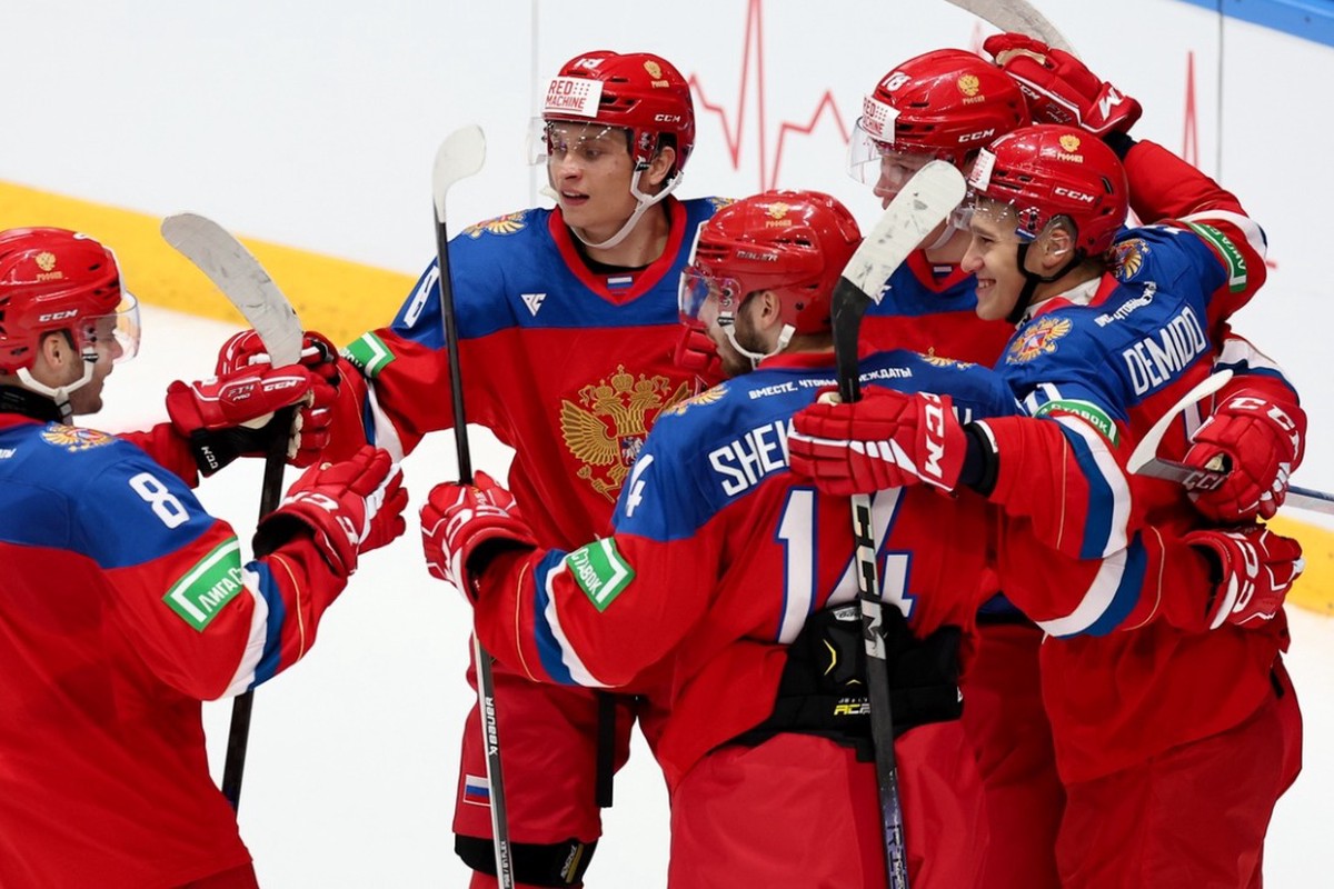 В IIHF не допустили сборную России по хоккею до участия в ЧМ-2026