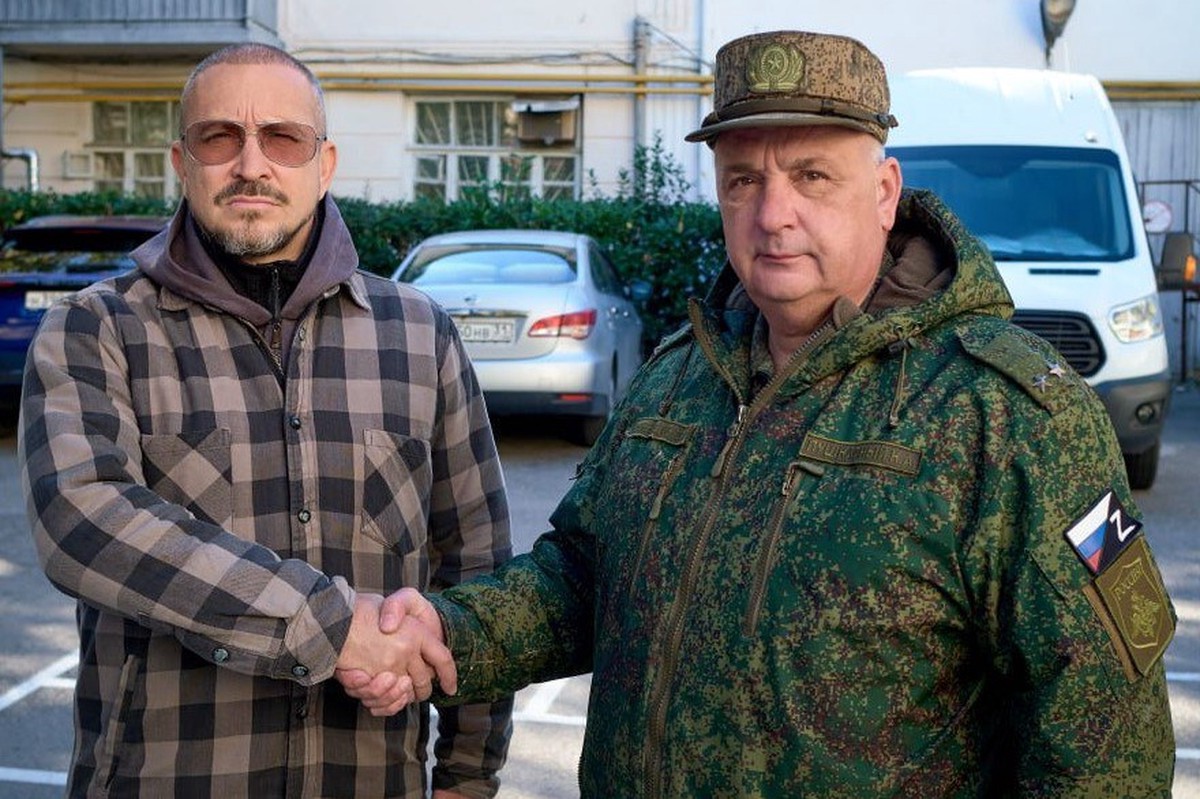 Певец Данко рассказал, почему вступил в добровольческое подразделение «БАРС-Крым»