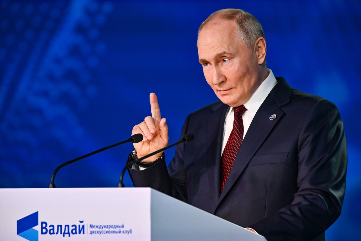 Путин заявил, что давить на Россию бесполезно
