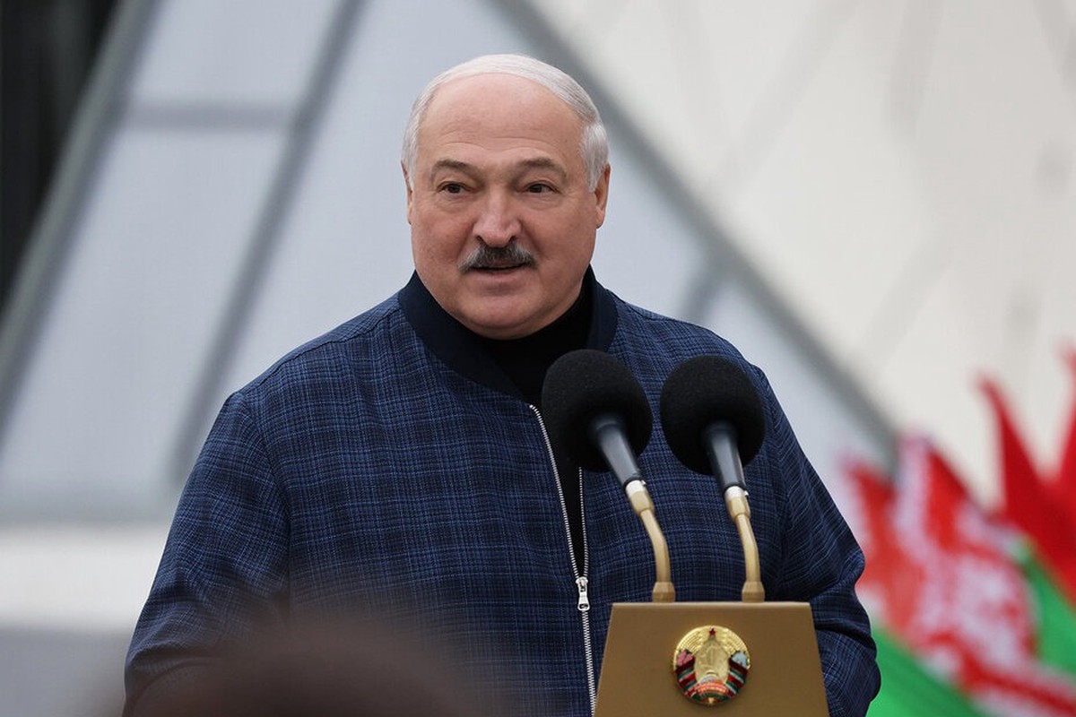 Лукашенко высказался за свободу передвижения для белорусов и россиян