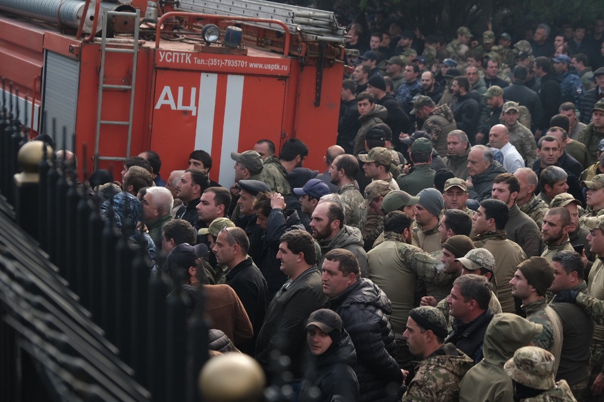 Сухум в остатке: почему Россия допустила беспорядки в Абхазии