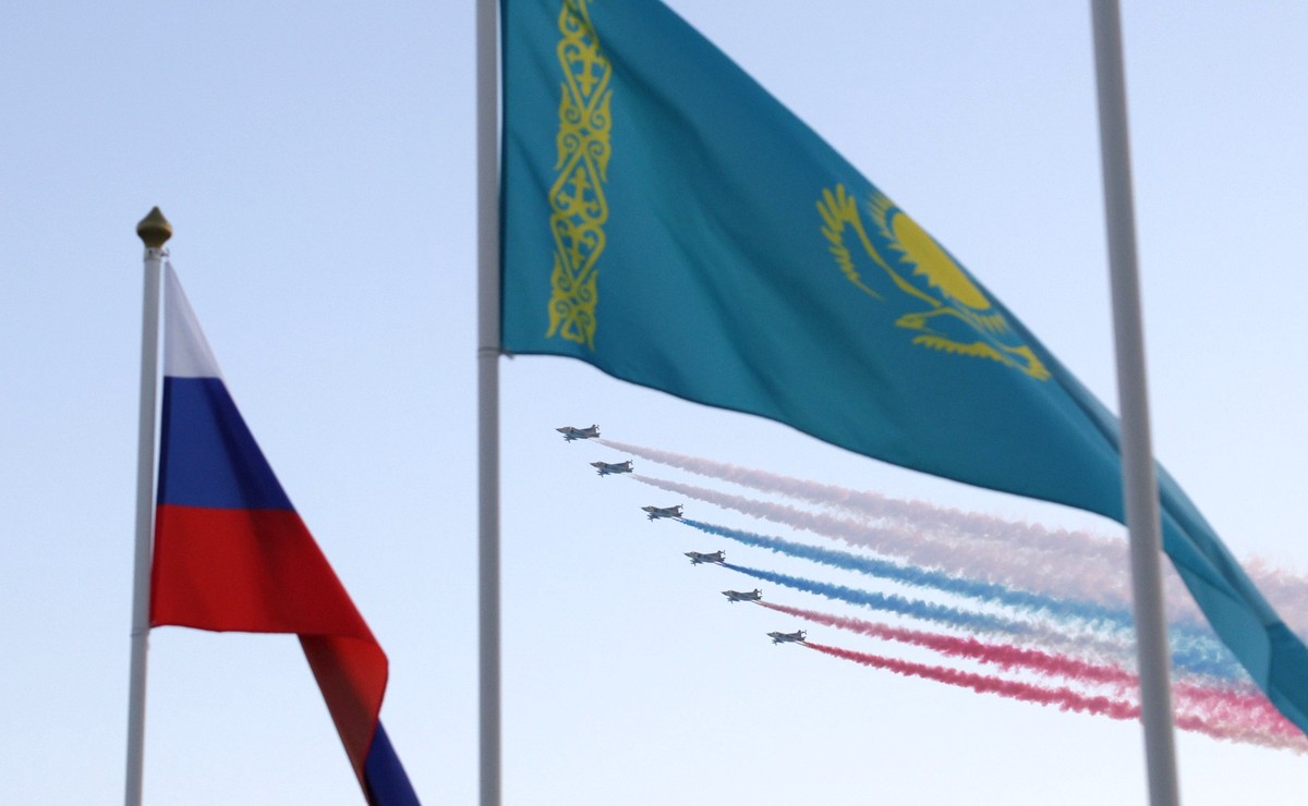 Формулировку о русском языке изменят в Конституции Казахстана
