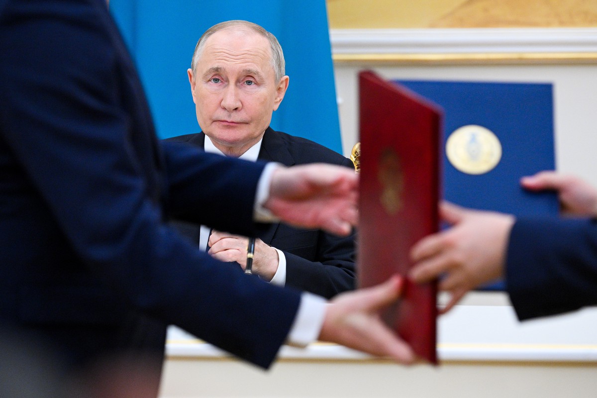 Путин оценил итоги переговоров с Токаевым