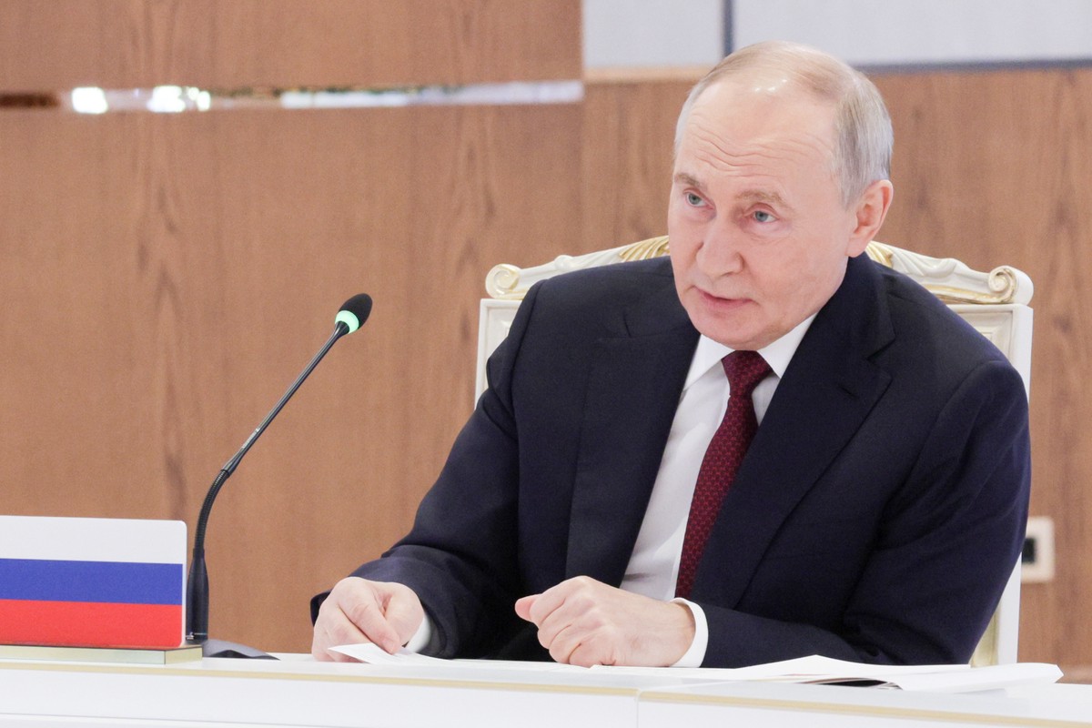 «Превращается в пыль»: Путин рассказал о работе «Орешника»